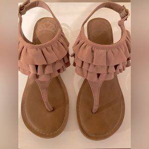 Fergalicious frill wedge sandals (Sz 8M)